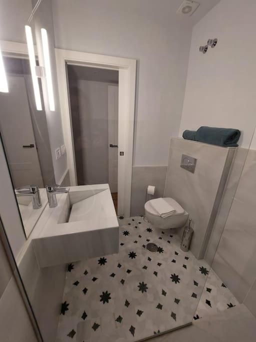 Luxury Apartment Seville Center Ngoại thất bức ảnh